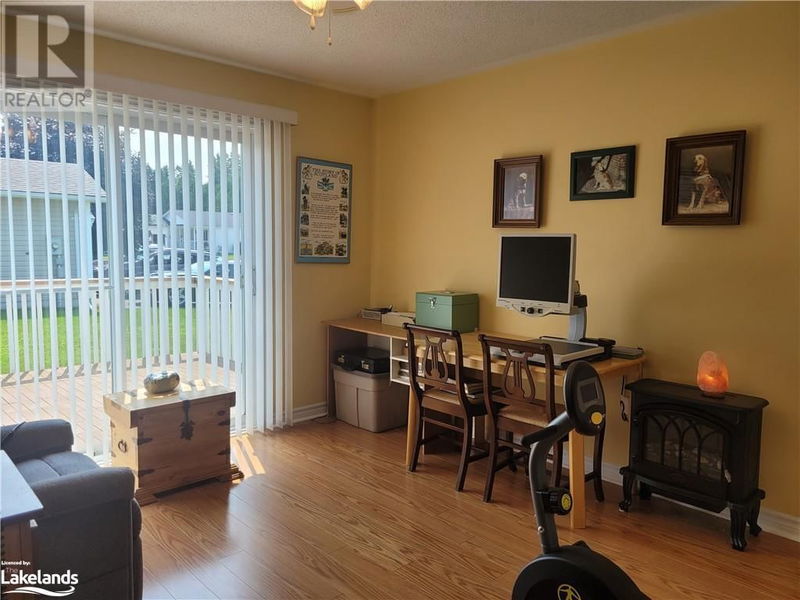 74 PENNSYLVANIA Avenue  Wasaga Beach, L9Z3A8 | Image 14