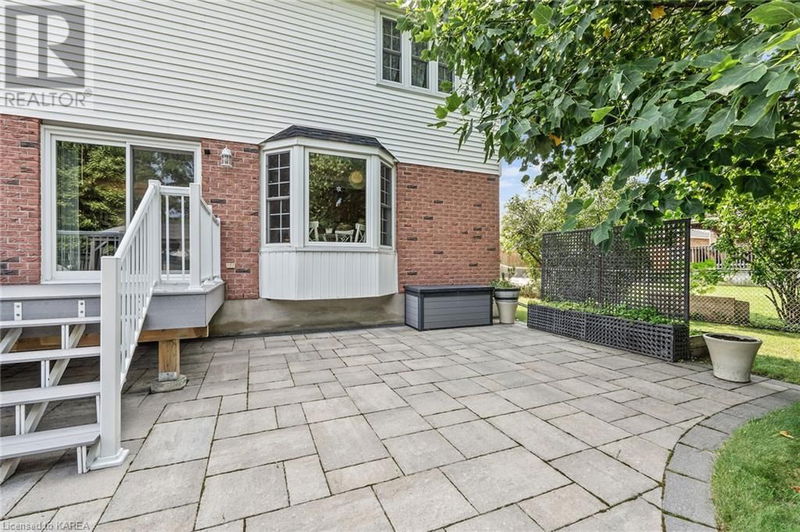 964 PRESTWICK Crescent  Kingston, K7M8G7 | Image 47