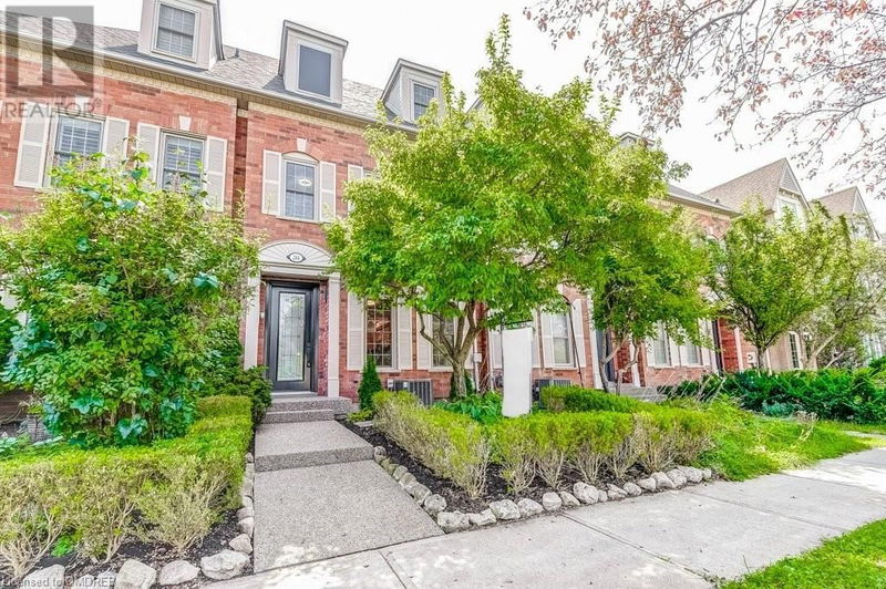 244 GLENASHTON Drive  Oakville, L6H6H5 | Image 2