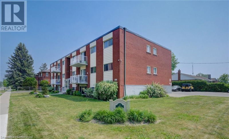 357 CONNAUGHT Street  Kitchener, N2C1B9 | Image 2