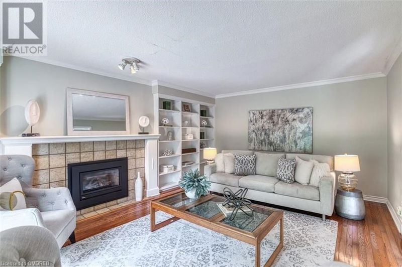 234 SPRING GARDEN Road  Oakville, L6L5H4 | Image 23