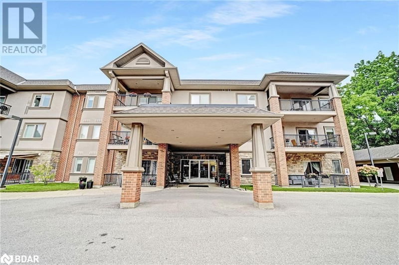 19 YONGE Street North Springwater, L0L1P0 | Image 1