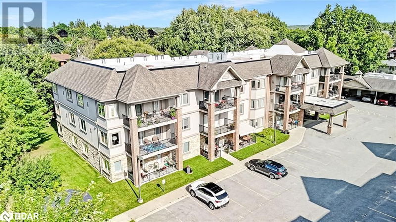 19 YONGE Street North Springwater, L0L1P0 | Image 37