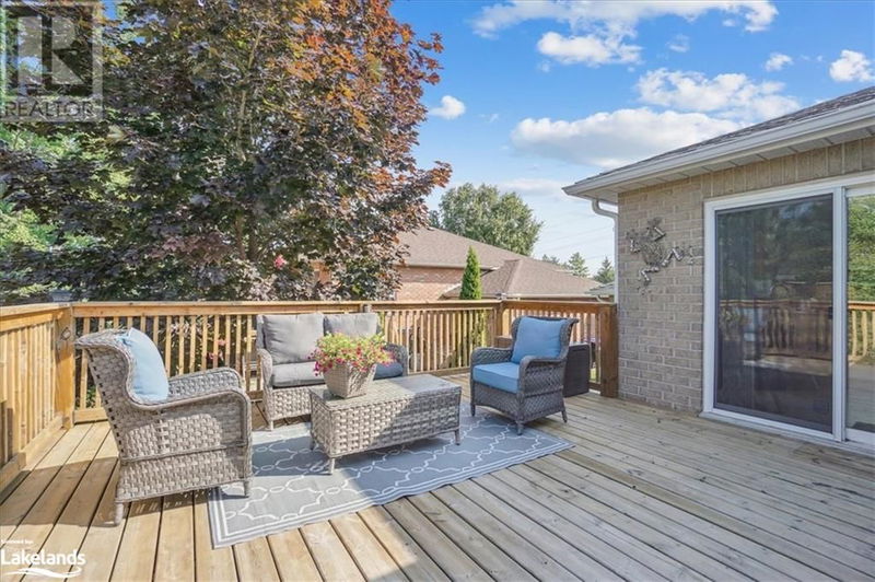 166 58TH Street South Wasaga Beach, L9Z1N9 | Image 36