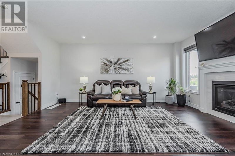 22 LOXLEIGH Lane  Breslau, N0B1M0 | Image 9