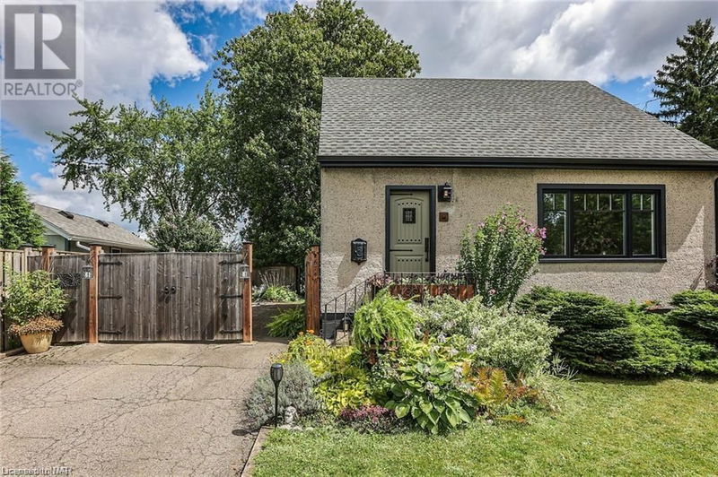 6746 WATERS Avenue  Niagara Falls, L2G5X1 | Image 2