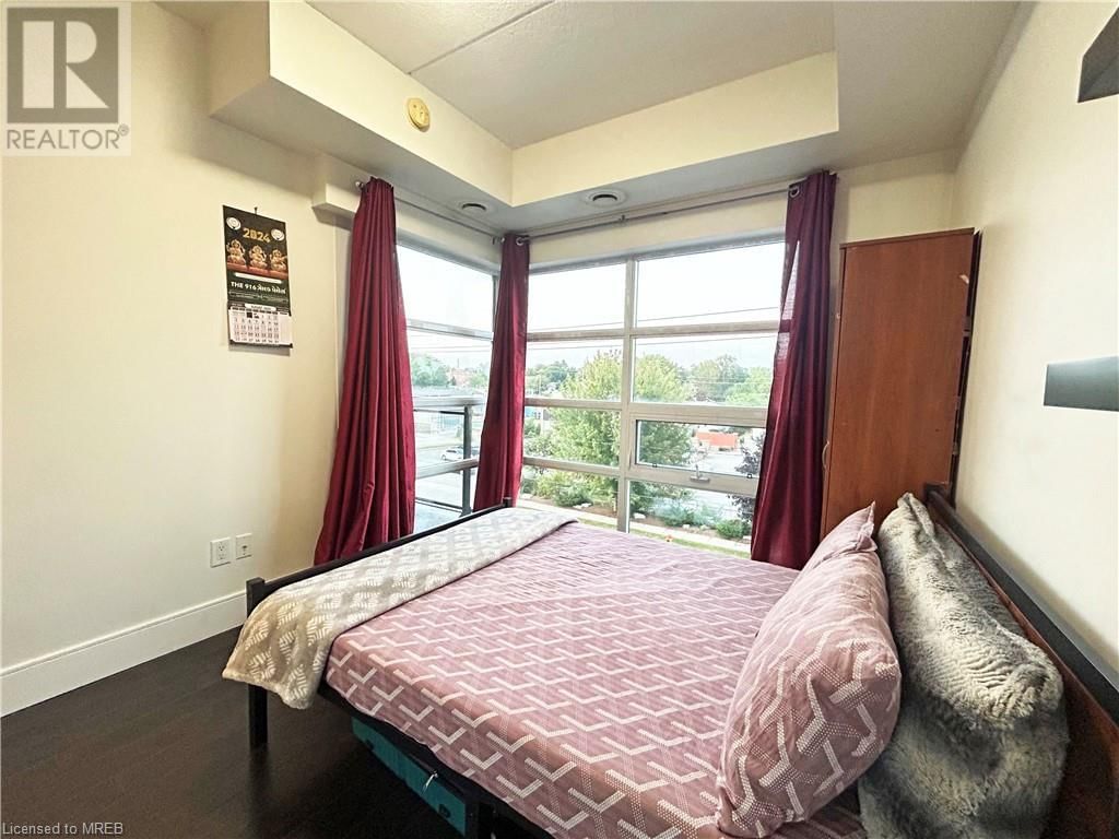 15 PRINCE ALBERT Boulevard Unit# 315 Image 18