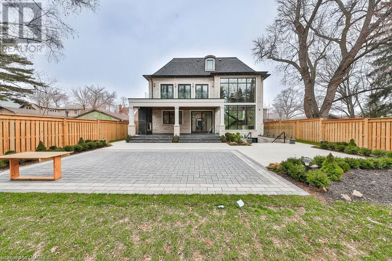 556 FOURTH Line  Oakville, L6L5A7 | Image 39