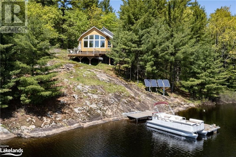 22 MILE Island  Gravenhurst, P0E1G0 | Image 46