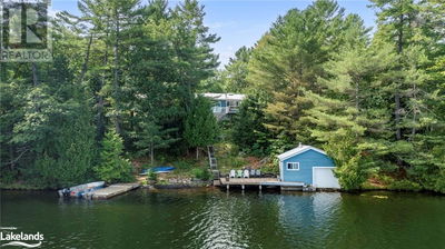 242 IS 90 SIX MI LAKE Road  Georgian Bay, L0K1S0 | Image 1