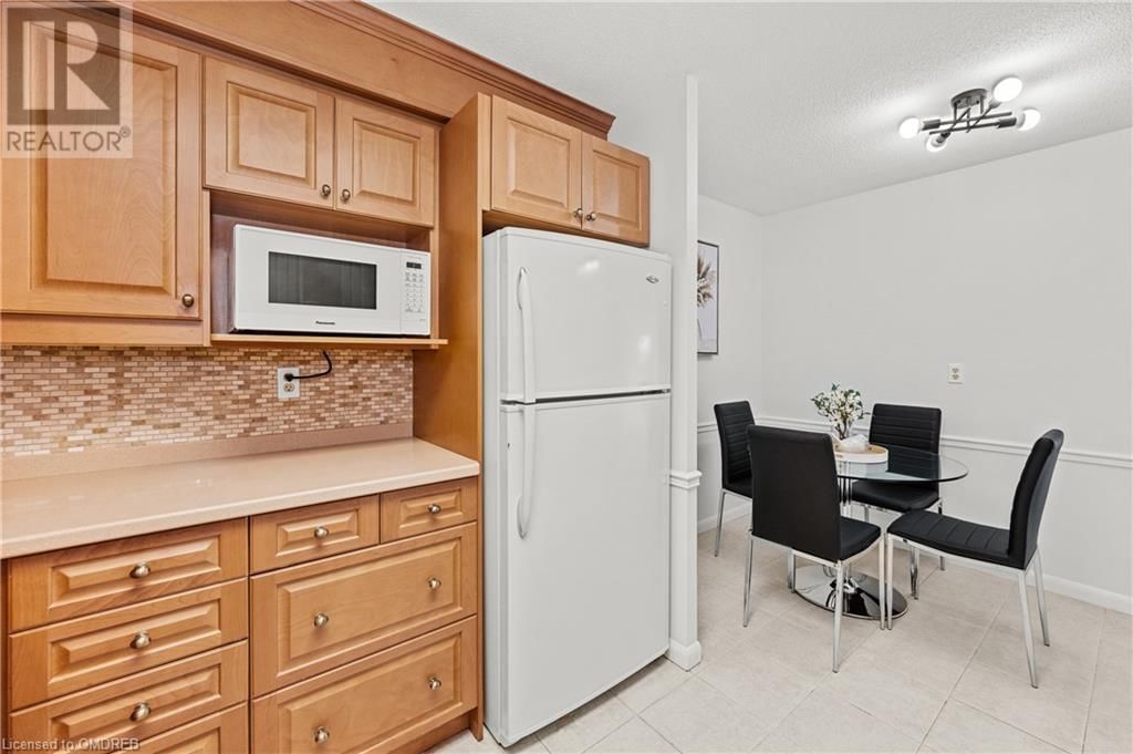 2185 MARINE Drive Unit# 1106 Image 11