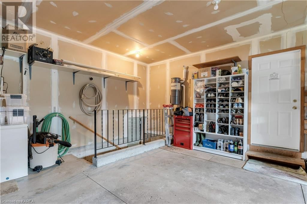 1030 GREENWOOD PARK Drive Image 36