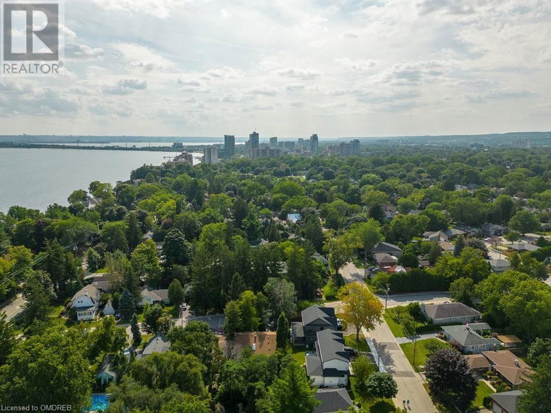 2409 LAKESHORE Road  Burlington, L7R1B8 | Image 39