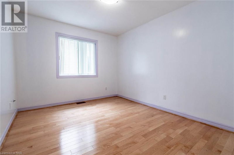 7005 KELLY Drive  Niagara Falls, L2H3J9 | Image 15