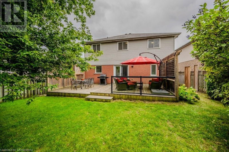 218 HEDGESTONE Court  Kitchener, N2E3K4 | Image 43