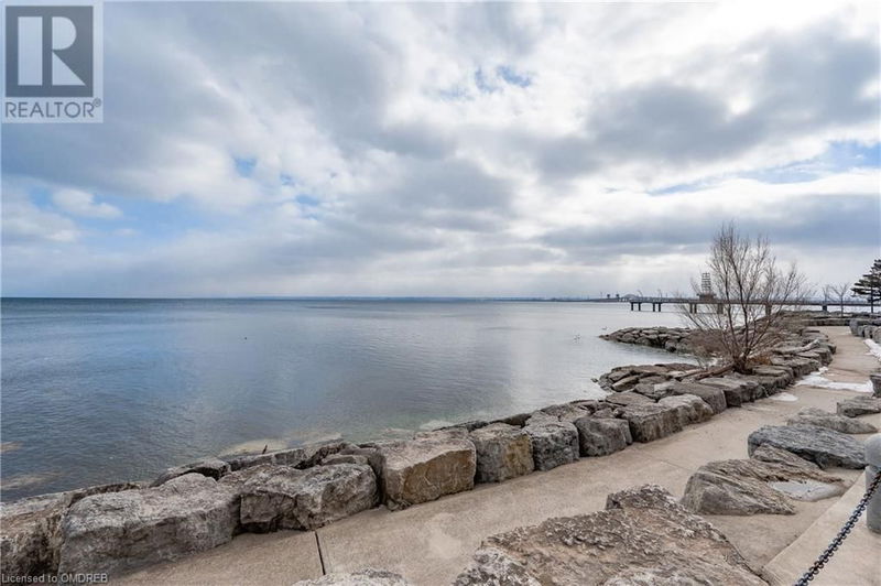 2060 LAKESHORE Road  Burlington, L7R0G2 | Image 48