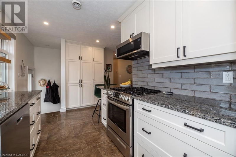 1160 12TH Street East Owen Sound, N4K5Y6 | Image 4