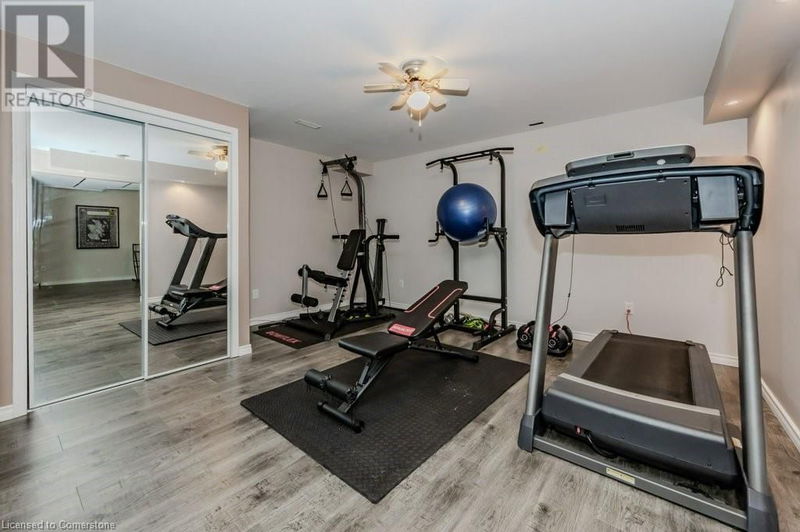 231 GRAND RIVER Boulevard  Kitchener, N2A3G7 | Image 37