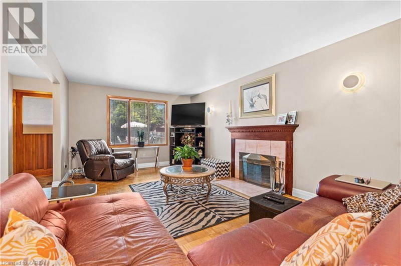 862 KILBURN Street  Kingston, K7M6A9 | Image 8