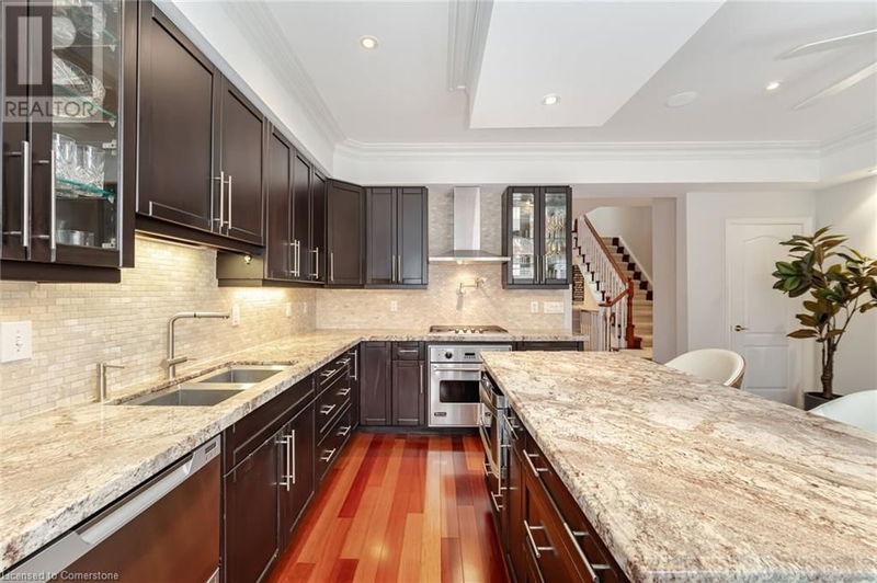 346 PARK LAWN Road  Toronto, M8Y3K4 | Image 18