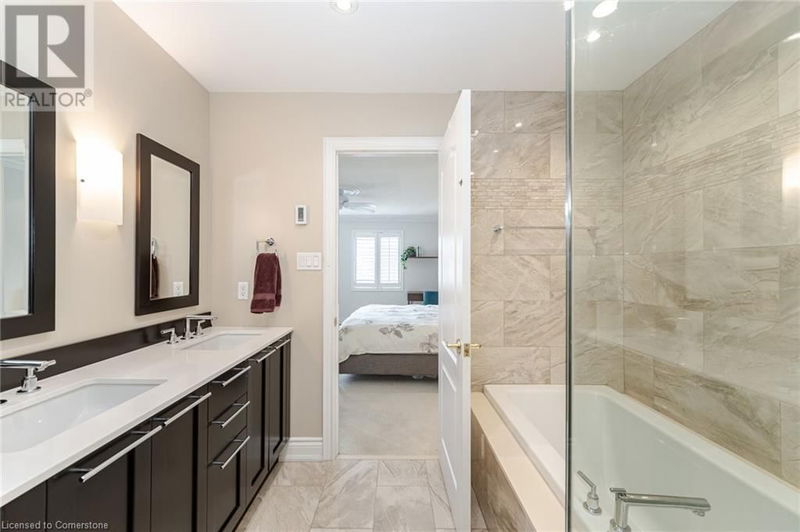 346 PARK LAWN Road  Toronto, M8Y3K4 | Image 24