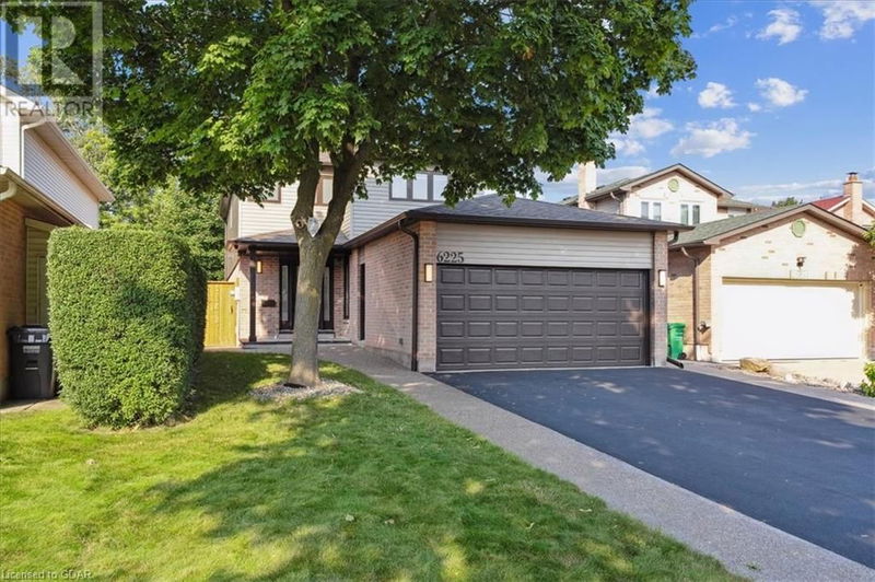 6225 MILLERS Grove  Mississauga, L5N3C6 | Image 2