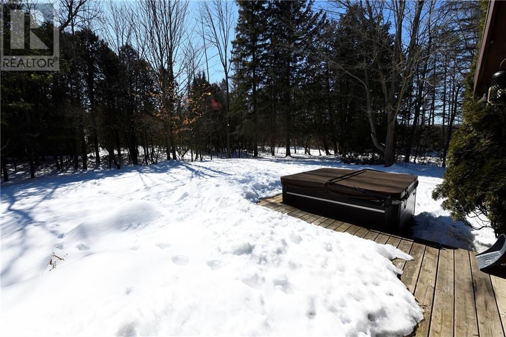 416861 SE 10TH Line Image 21