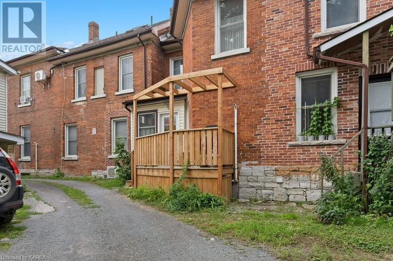 151 MONTREAL Street  Kingston, K7K3G2 | Image 39