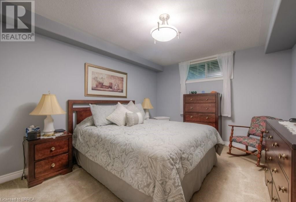 20 ISHERWOOD Avenue Unit# 121 Image 16