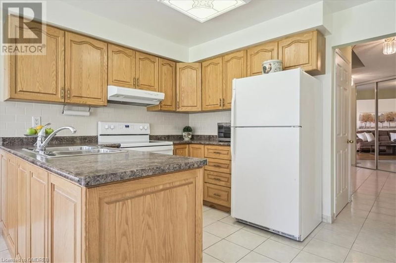 4135 INDEPENDENCE Avenue  Mississauga, L4Z2T5 | Image 13