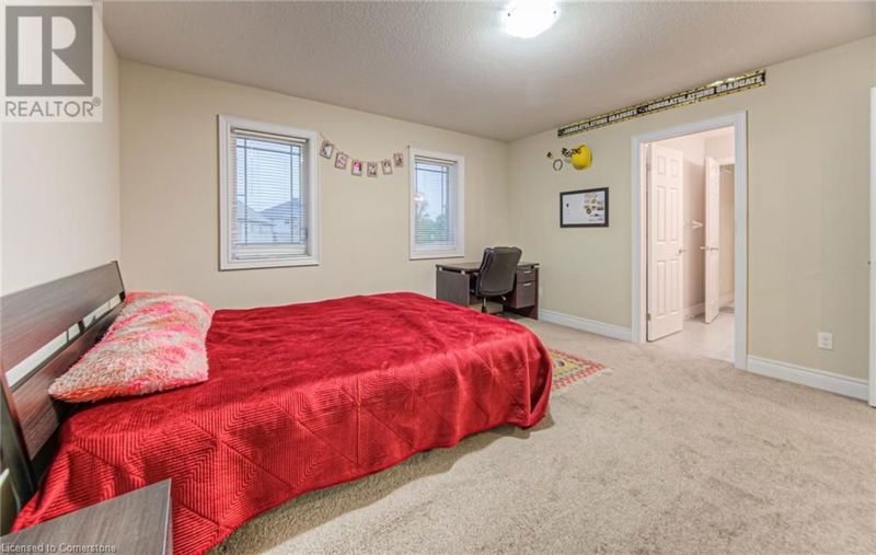 705 SUNDEW Drive  Waterloo, N2V0C4 | Image 34