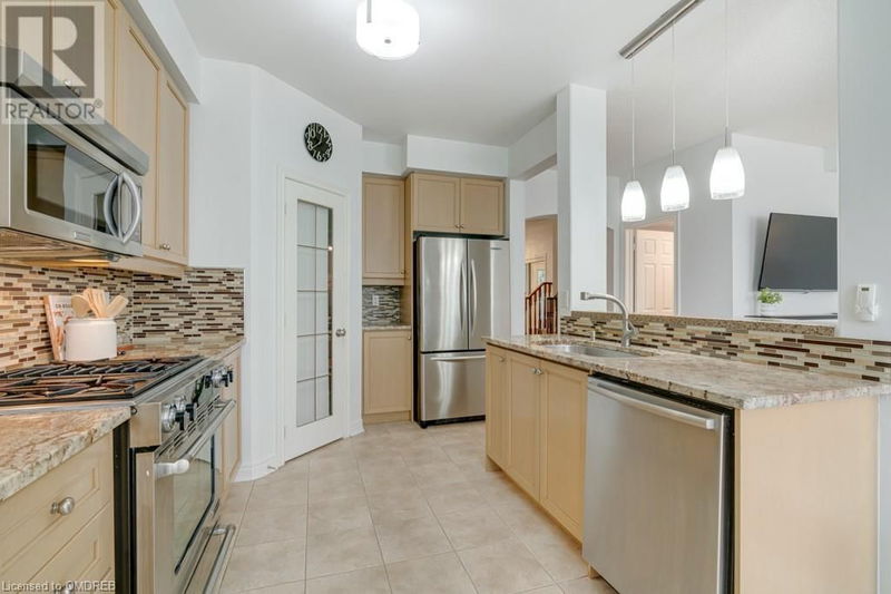 3004 RICHVIEW Boulevard  Oakville, L6M5C8 | Image 15