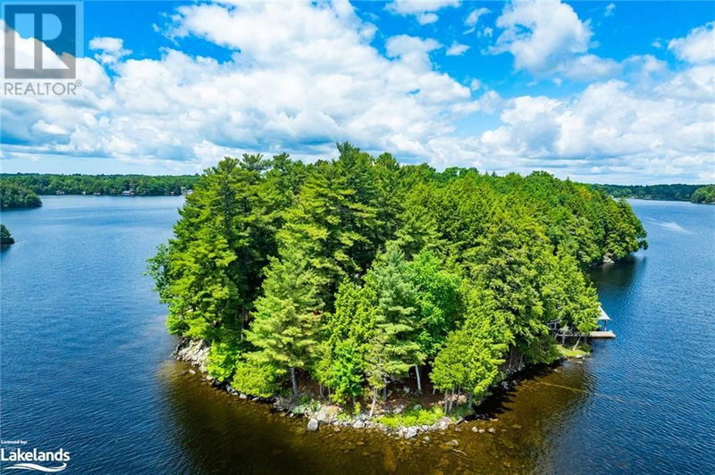 0 ISLAND MEDA Island  Muskoka Lakes, P0B1J0 | Image 6