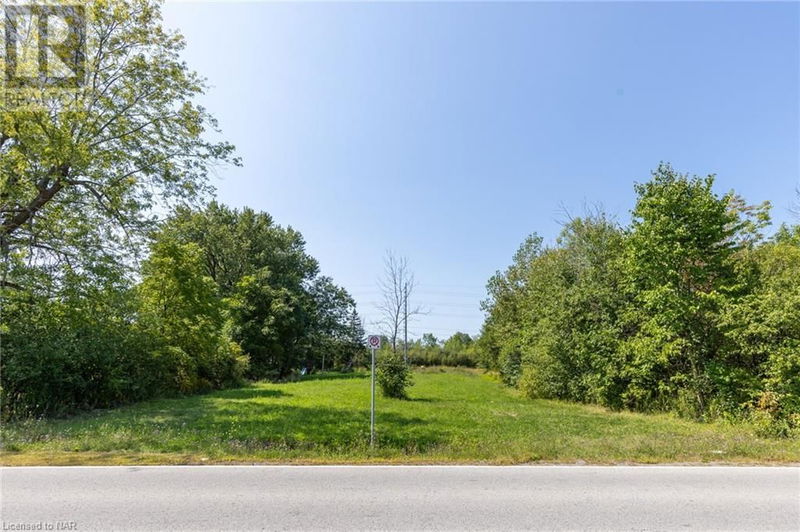 1499 THOMPSON Road  Fort Erie, L2A5M4 | Image 8