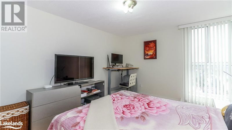 420 MILL Road  Toronto, M9C1Z1 | Image 28