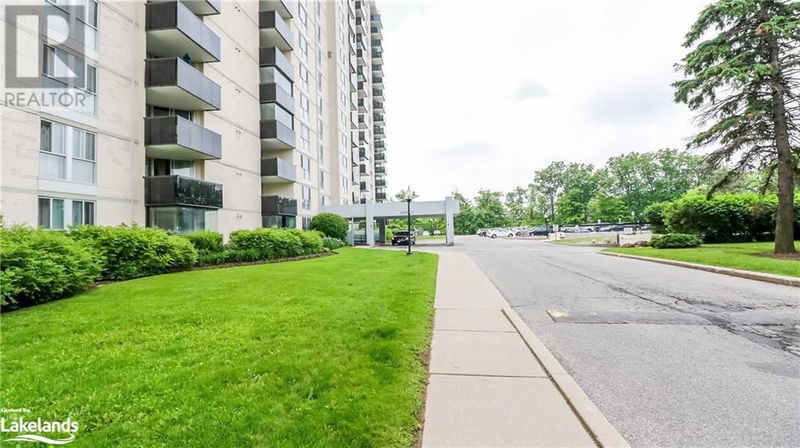 420 MILL Road  Toronto, M9C1Z1 | Image 9