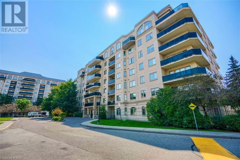 7 DAYSPRING Circle  Brampton, L6P1B8 | Image 43