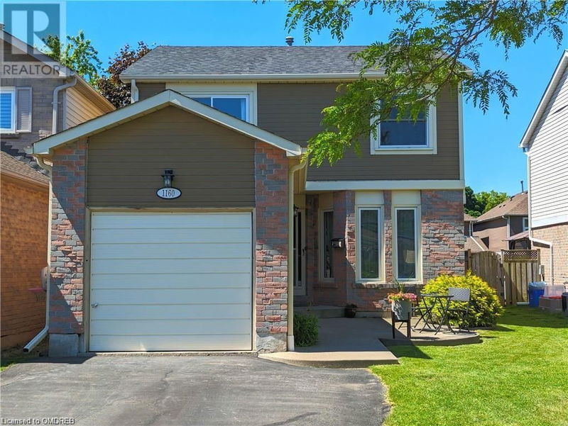 1160 MONTGOMERY Drive  Oakville, L6M1G1 | Image 1