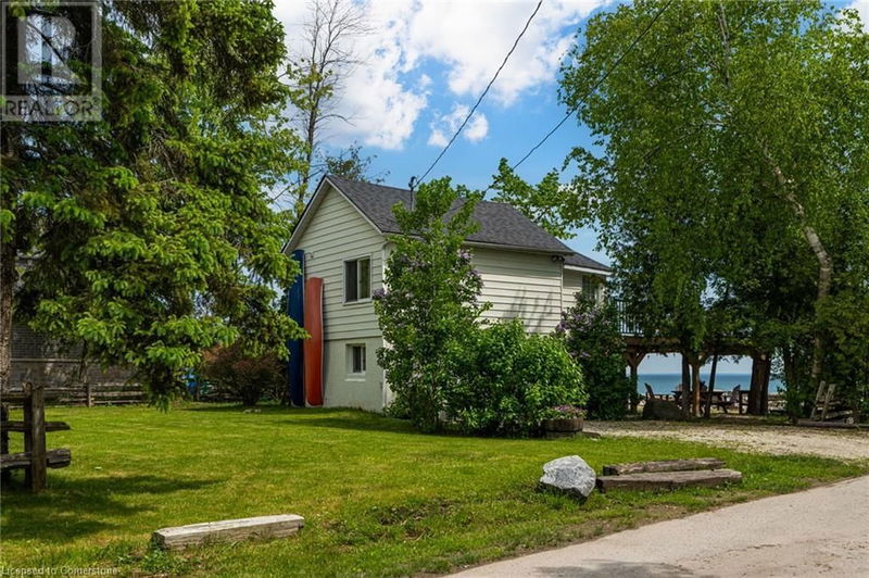 16 WILLIAM Avenue  Wasaga Beach, L9Z2X3 | Image 3