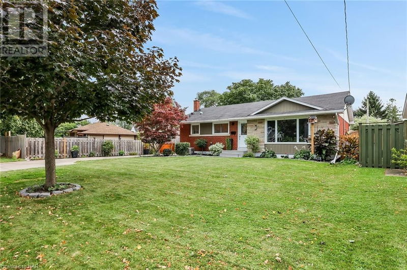 3 CHERRYLANE Drive  St. Catharines, L2M2H7 | Image 2