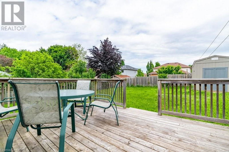 243 STEPHANIE Drive  Guelph, N1K1L8 | Image 32