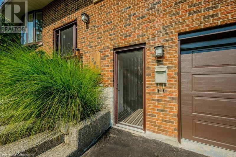 546 GREENBROOK Drive  Kitchener, N2M4K6 | Image 6