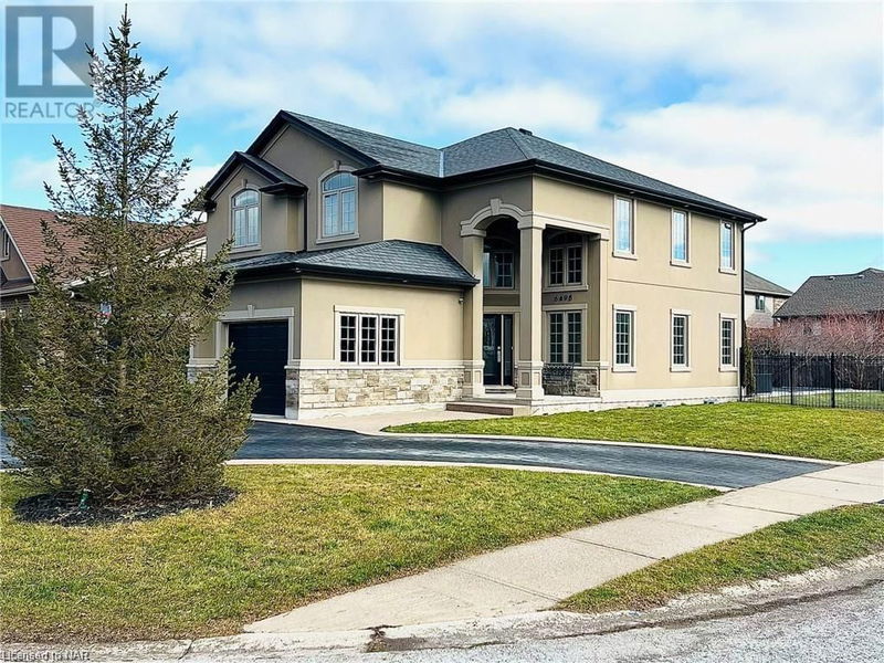 6498 CHRISTOPHER CRESCENT Crescent  Niagara Falls, L2H0B3 | Image 2