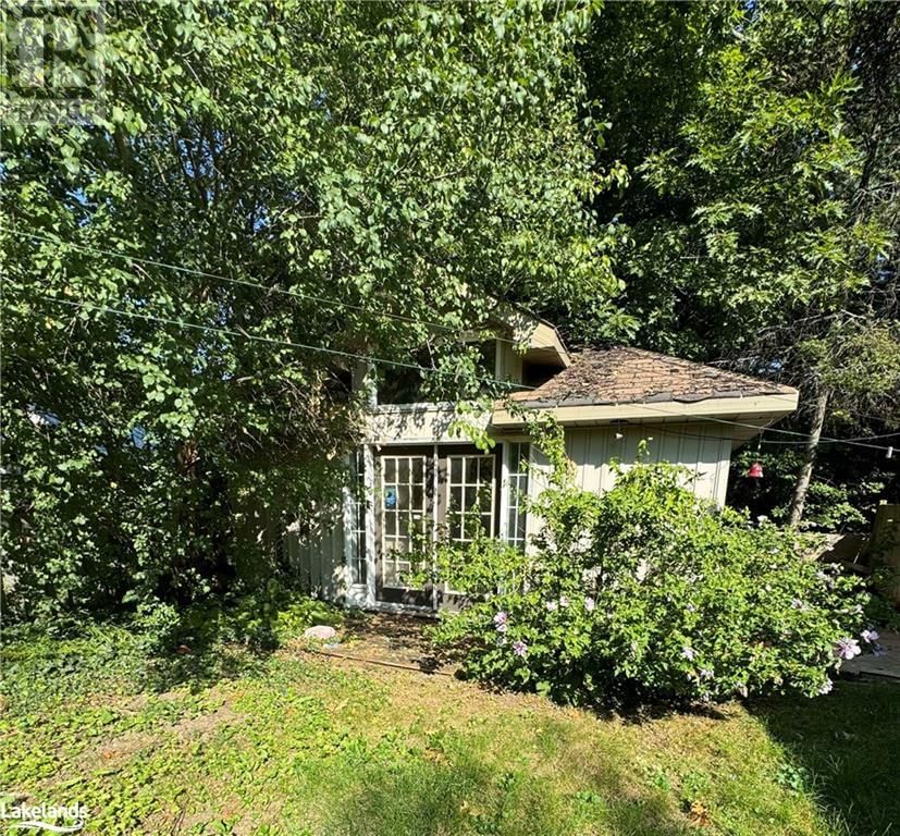 56 SMALLMAN Drive Image 16