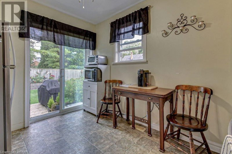 336 KNIGHTSBRIDGE Road  Woodstock, N4S7C6 | Image 10