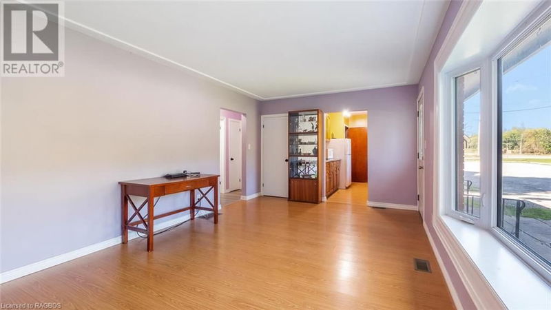 31755 6 & 10 Highway  Georgian Bluffs, N4K5N6 | Image 37