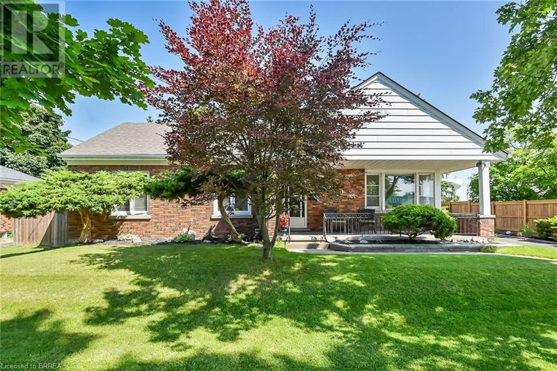 134 QUEENSWAY Drive  Brantford, N3R4X3 | Image 2