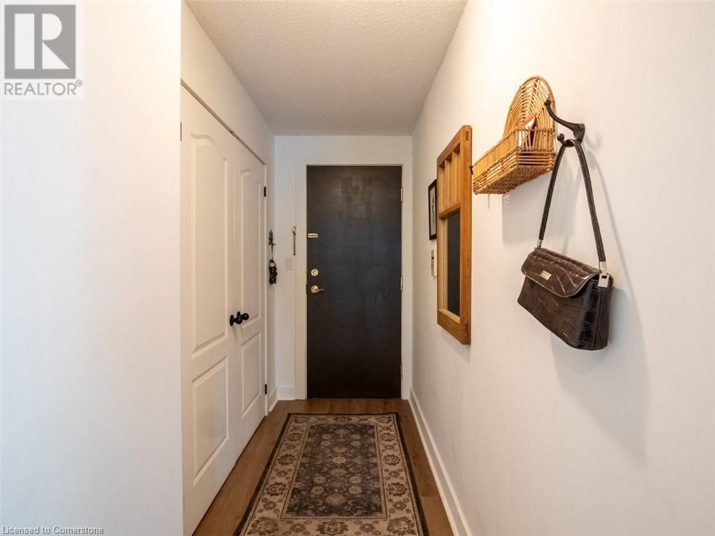 2111 LAKE SHORE Boulevard W Unit# 501 Image 6