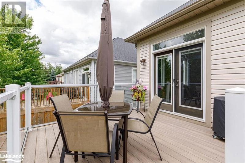 44 STARBOARD Circle  Wasaga Beach, L9Z0E9 | Image 36