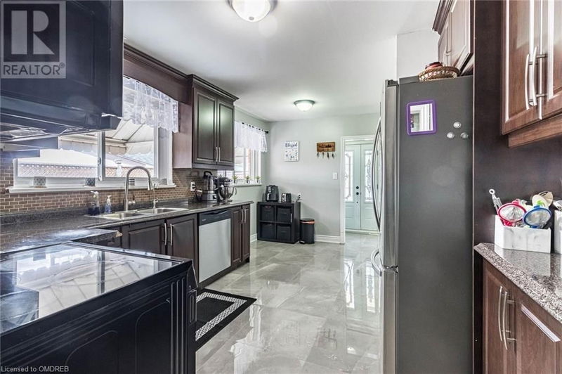 9 SEGUIN Court  Etobicoke, M9V2C4 | Image 14